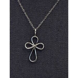 925 Sterling Silver Cross Necklace 16” Weight: 1.66g